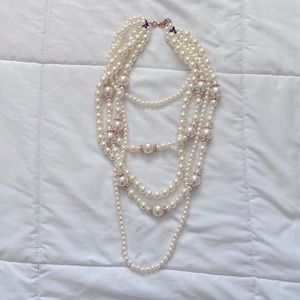 Pearl strand necklace